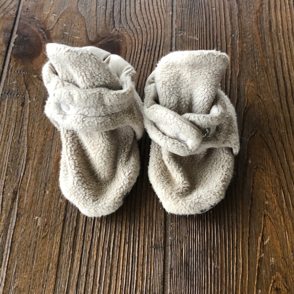 Zutano booties